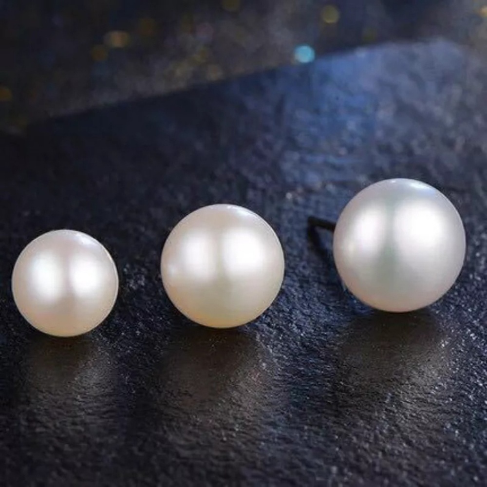 Stud earrings - Picture 5 of 5